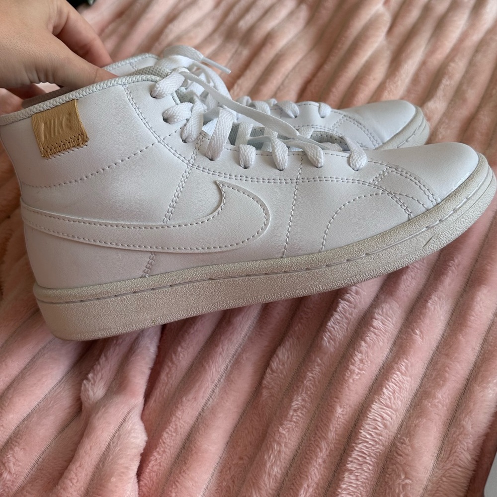 Nike lifting shoes
